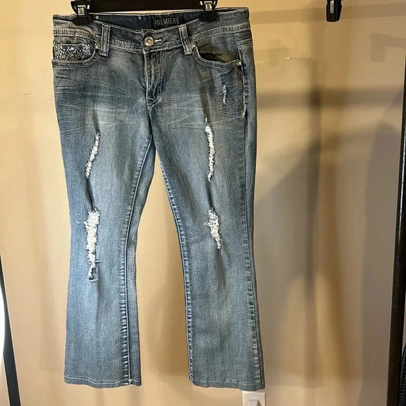 Premiere jeans. Size 9/10. Distressed - Picture 1 of 13